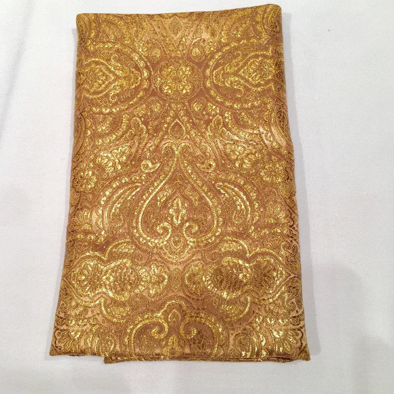 Stainless steel dinner fork-Gold Paisley Napkin