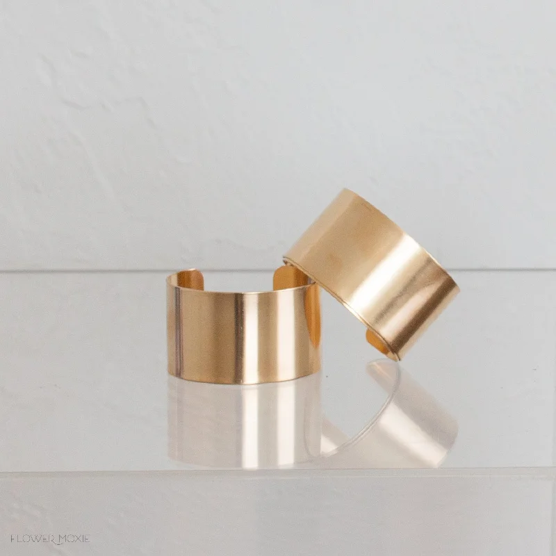 Matte white plant pot-Plain Brass Wrist Cuff Corsage - 1-1/2"