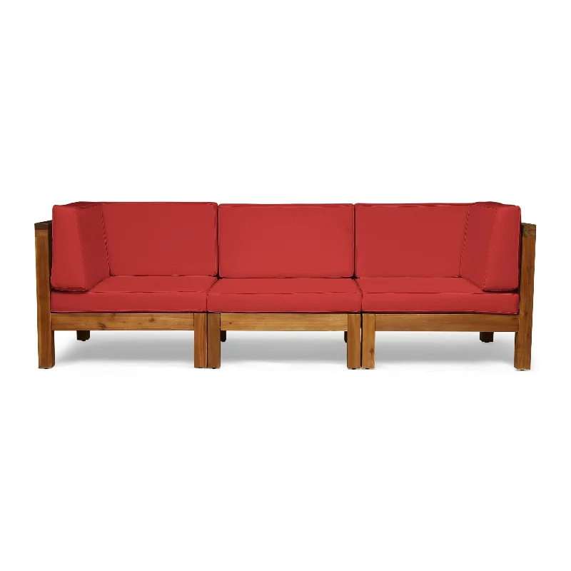 teak + red cushion