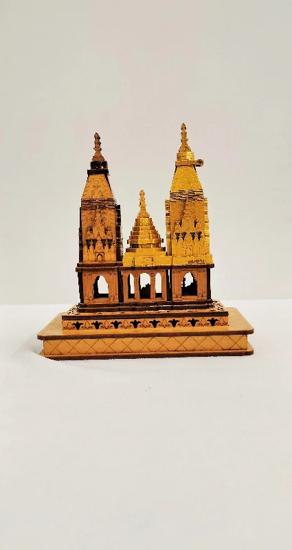 Vintage suitcase decor-KASHI VISHWANATHA  MANDIR